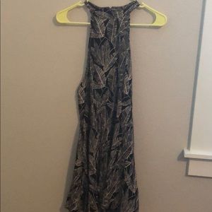 High neck and open back dress